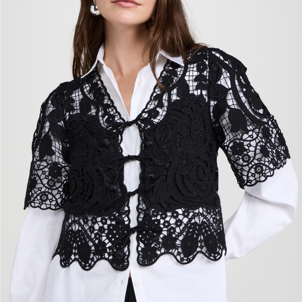 Sea Women's Black Gianna Lace Tie Front Top NWT - Picture 2 of 7